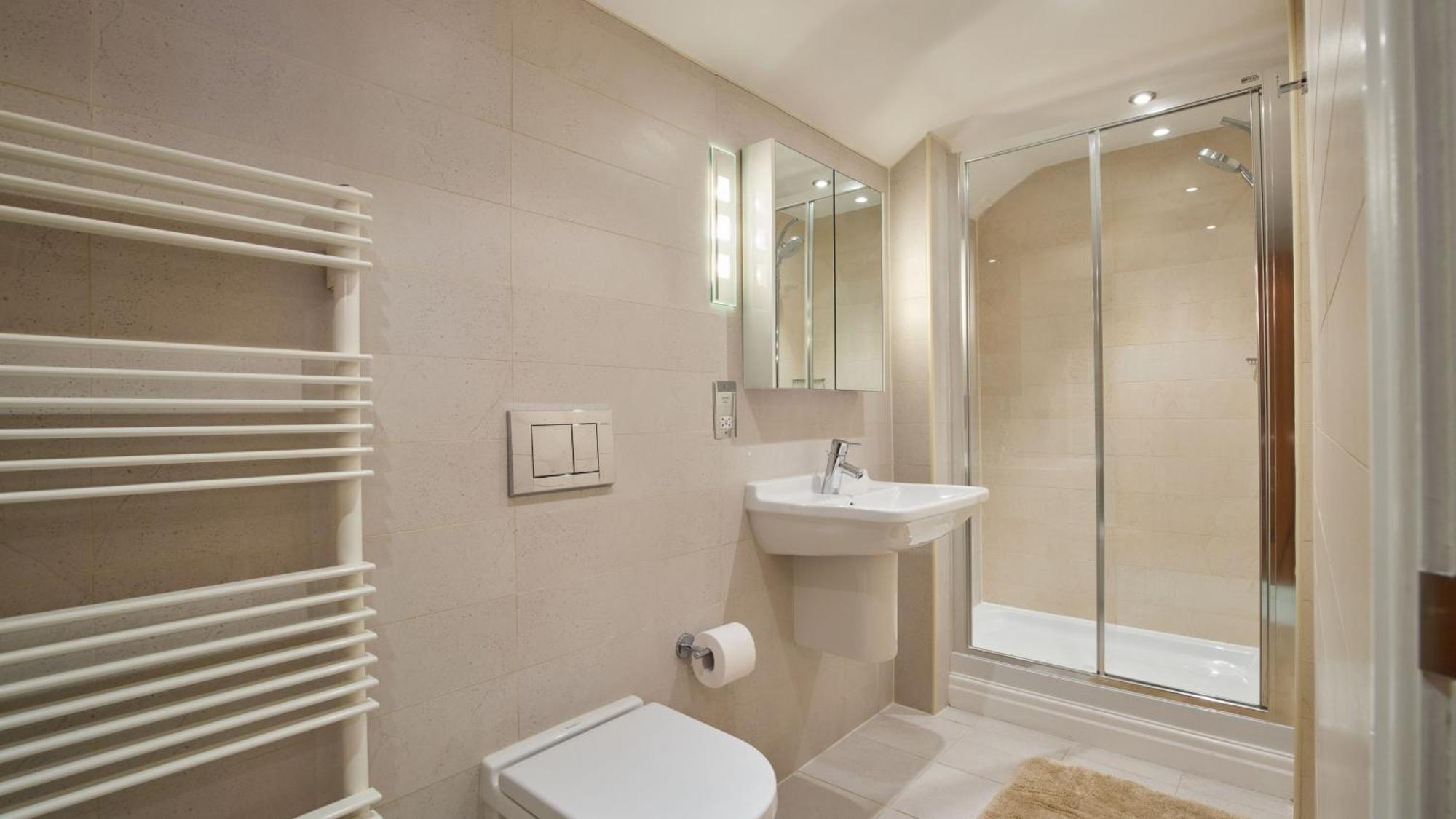 Lake District Apartment At Windermere Marina Village โบว์เนส ออน วินเดอเมียร์ ภายนอก รูปภาพ
